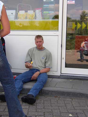 06-En een ijssie voor de kleine jongen